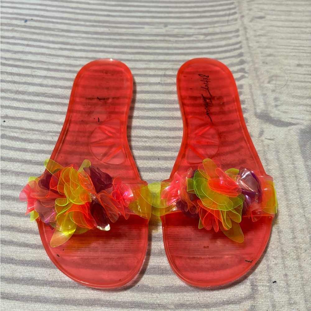 Betsey Johnson pink sandals